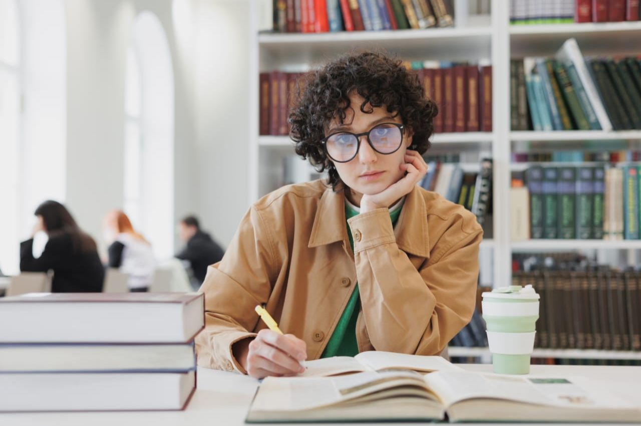 En este artículo aprenderemos sobre las carreras de letras mejor remuneradas en Perú.